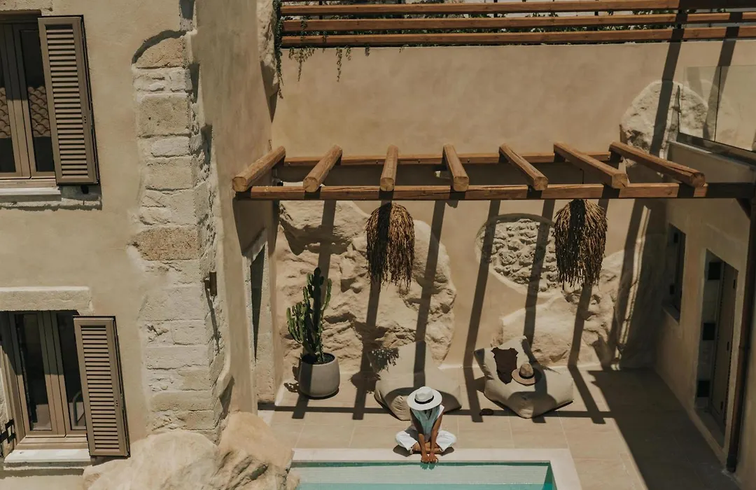 Manili Boutique Suites & Villas, An Slh Hotel-1